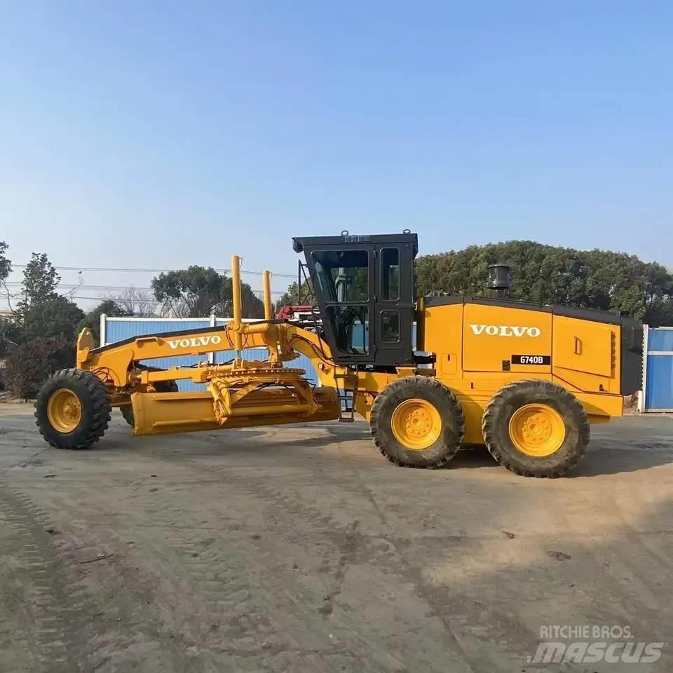 Volvo G740B Vejhøvle / Gradere