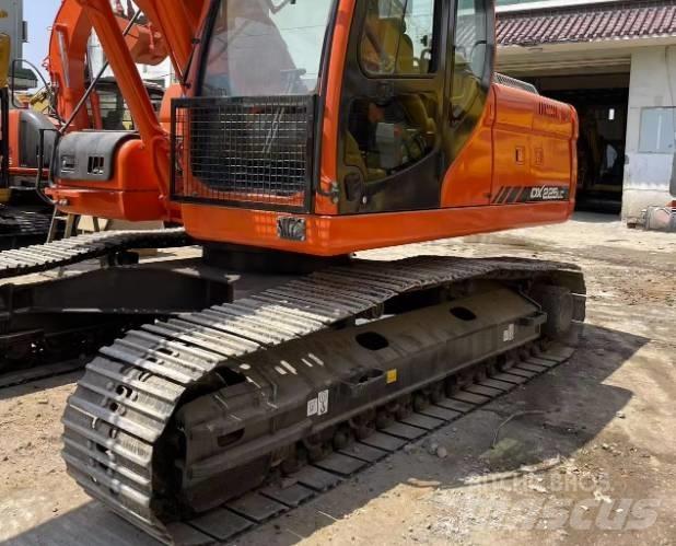 Doosan DX225LC Gravemaskiner på larvebånd