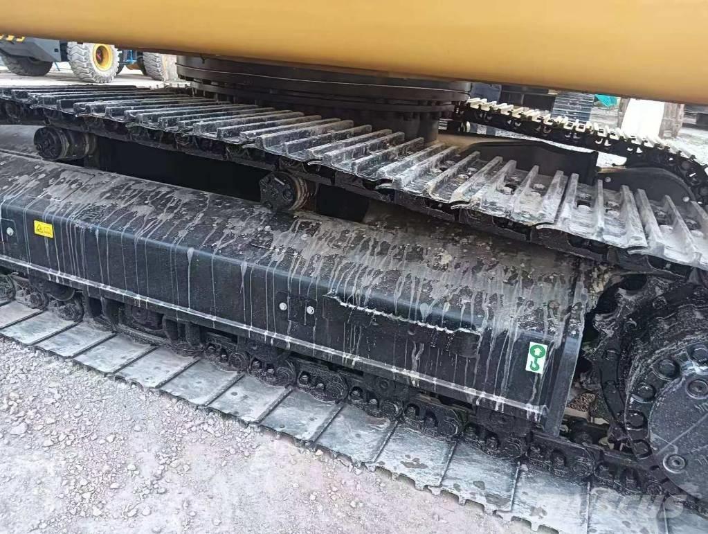 CAT 324 D2L Gravemaskiner på larvebånd