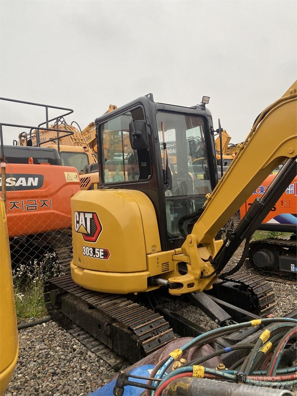 CAT 303E Gravemaskiner på larvebånd