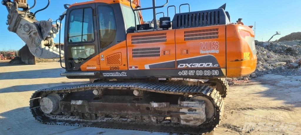 Doosan DX 300 lc 5 Gravemaskiner på larvebånd