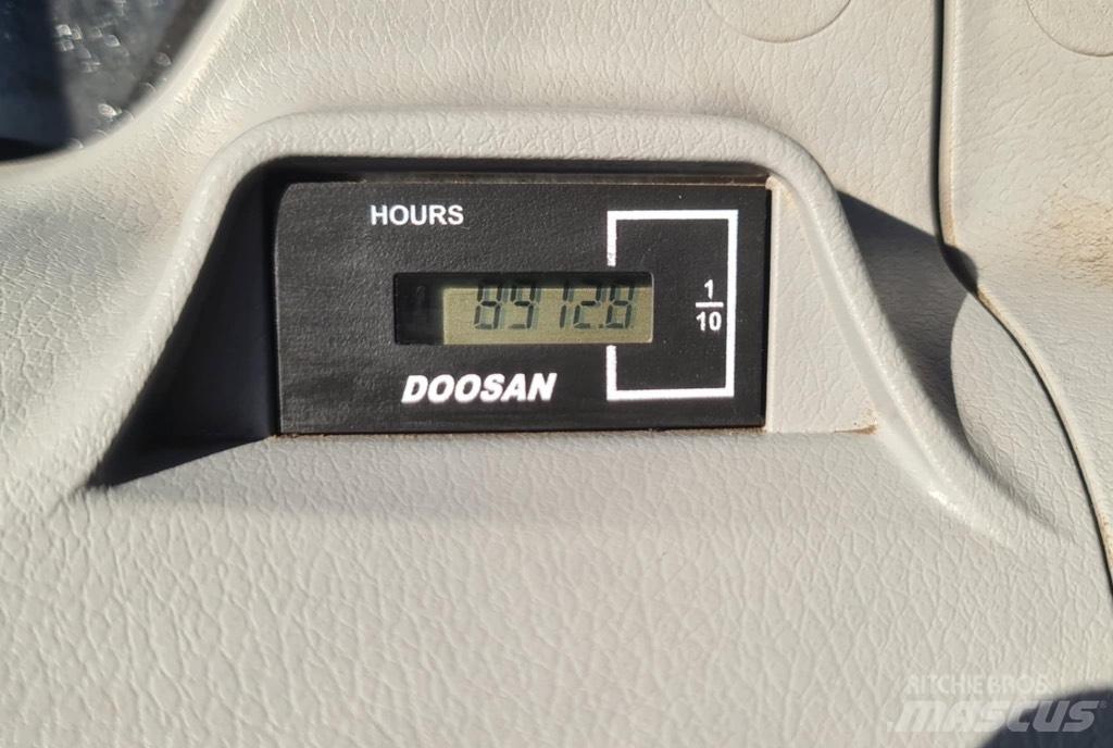 Doosan DX 300 lc 5 Gravemaskiner på larvebånd