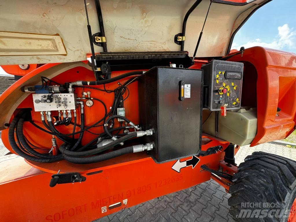 JLG 860SJ Teleskoplifte