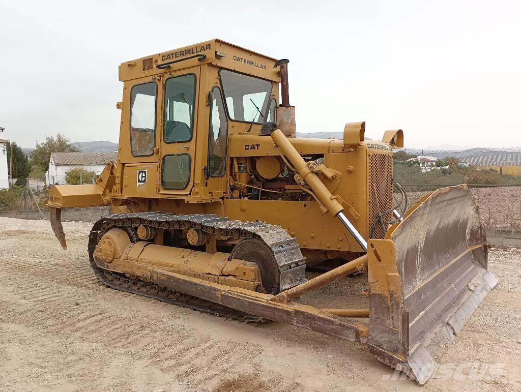 CAT D 5 B Bulldozer på larvebånd