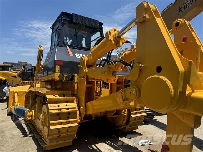 Shantui SD 32 Bulldozer på larvebånd