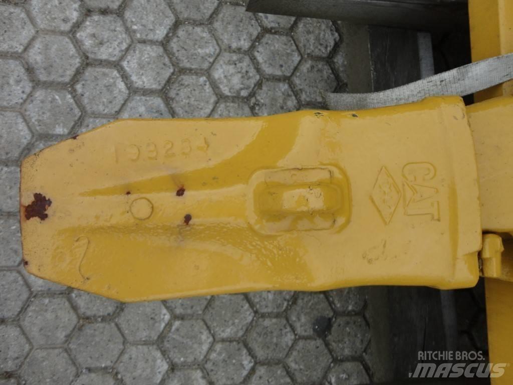 CAT 374 CAT bucket Skovle