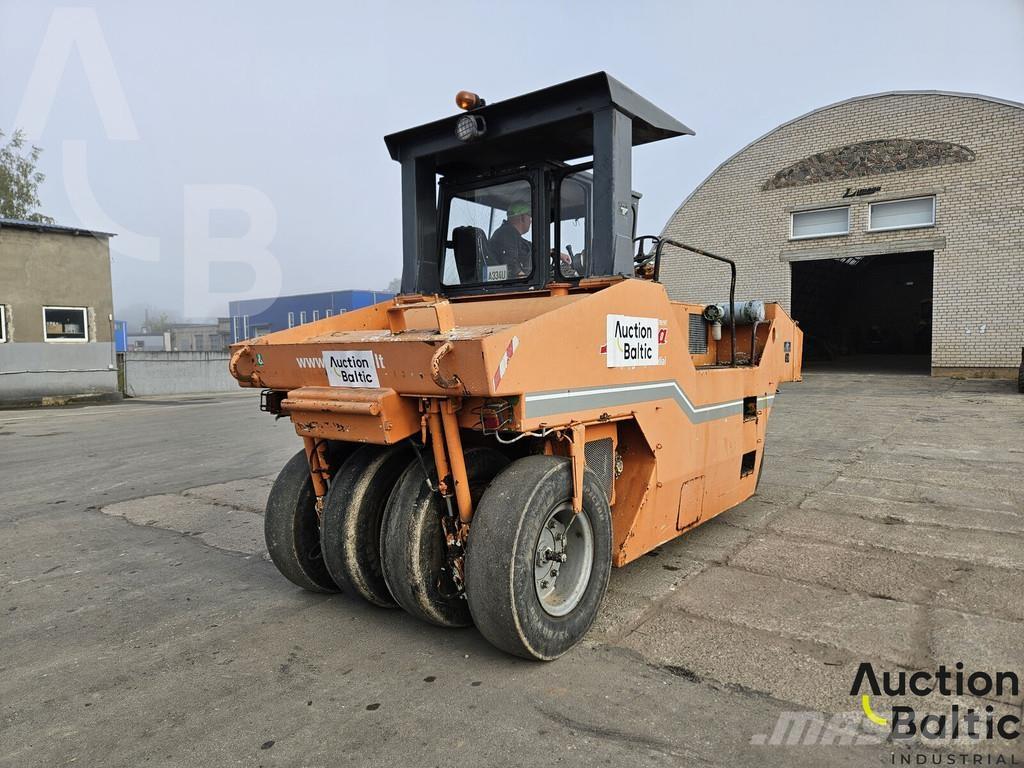 Corinsa CCN 1222 Tromle med luftdæk