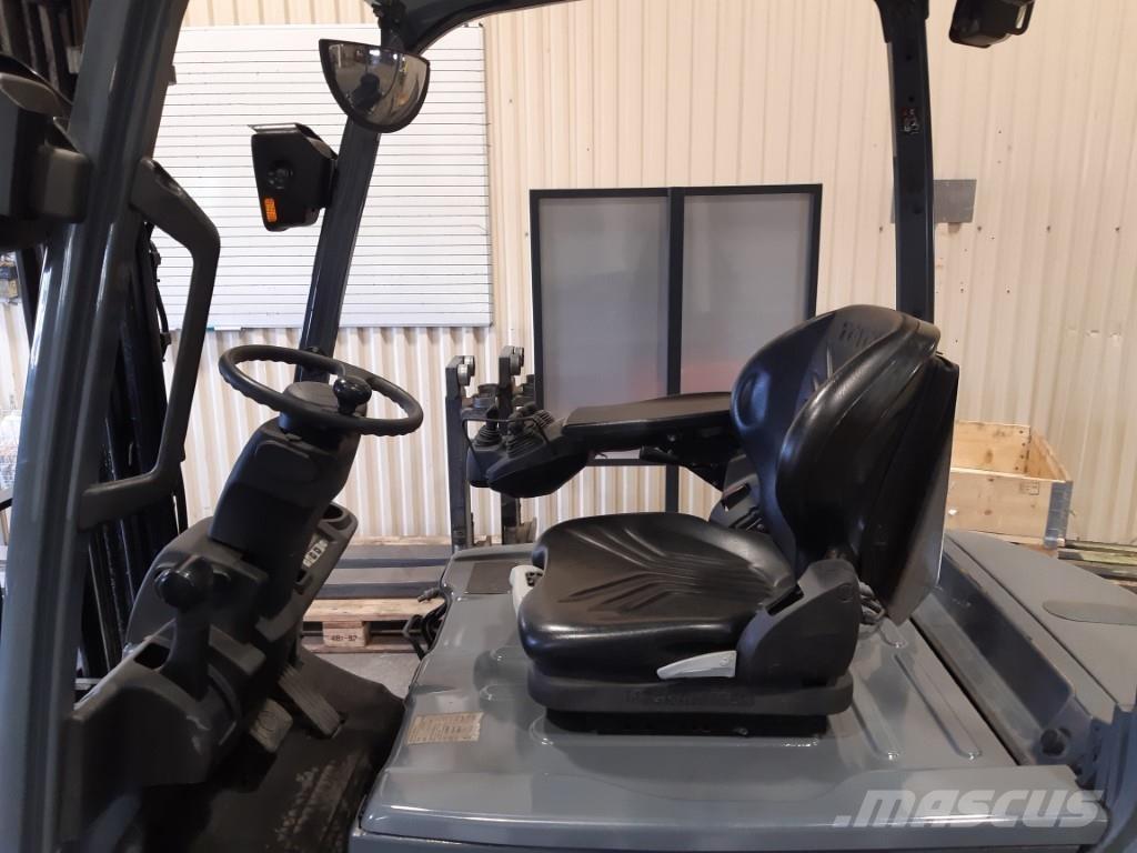 Toyota 8FBMT18 El gaffeltrucks