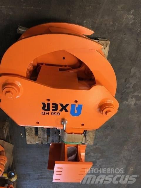 Axer 650 HD K Midi-gravemaskiner 7t - 12t