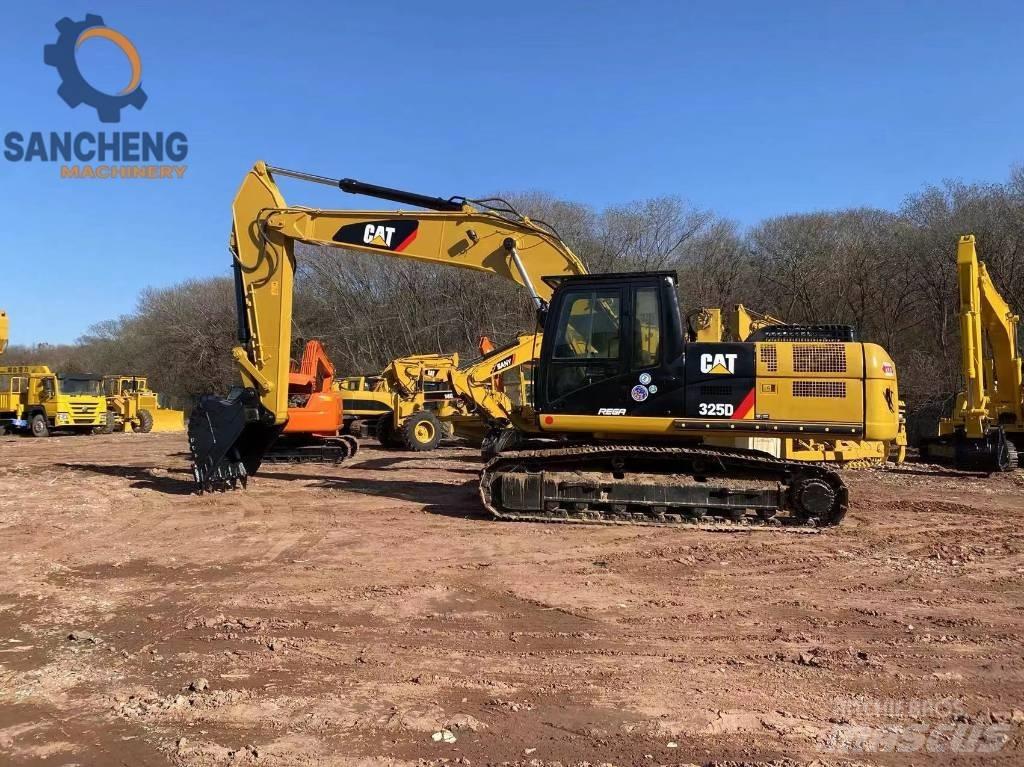 CAT 325 D Gravemaskiner på larvebånd