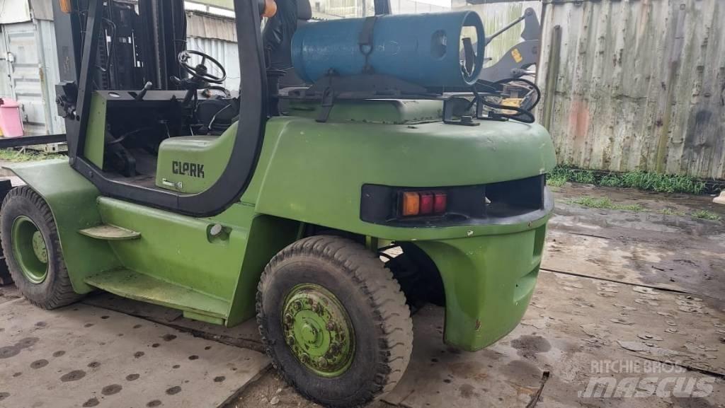Clark CMP75 Gaffeltrucks - andre