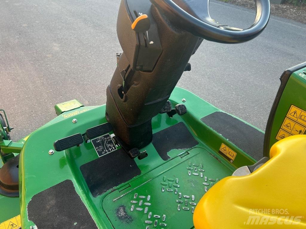 John Deere 1550 Traktorklippere