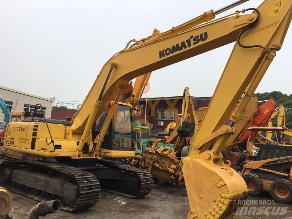 Komatsu PC 200 Gravemaskiner på larvebånd