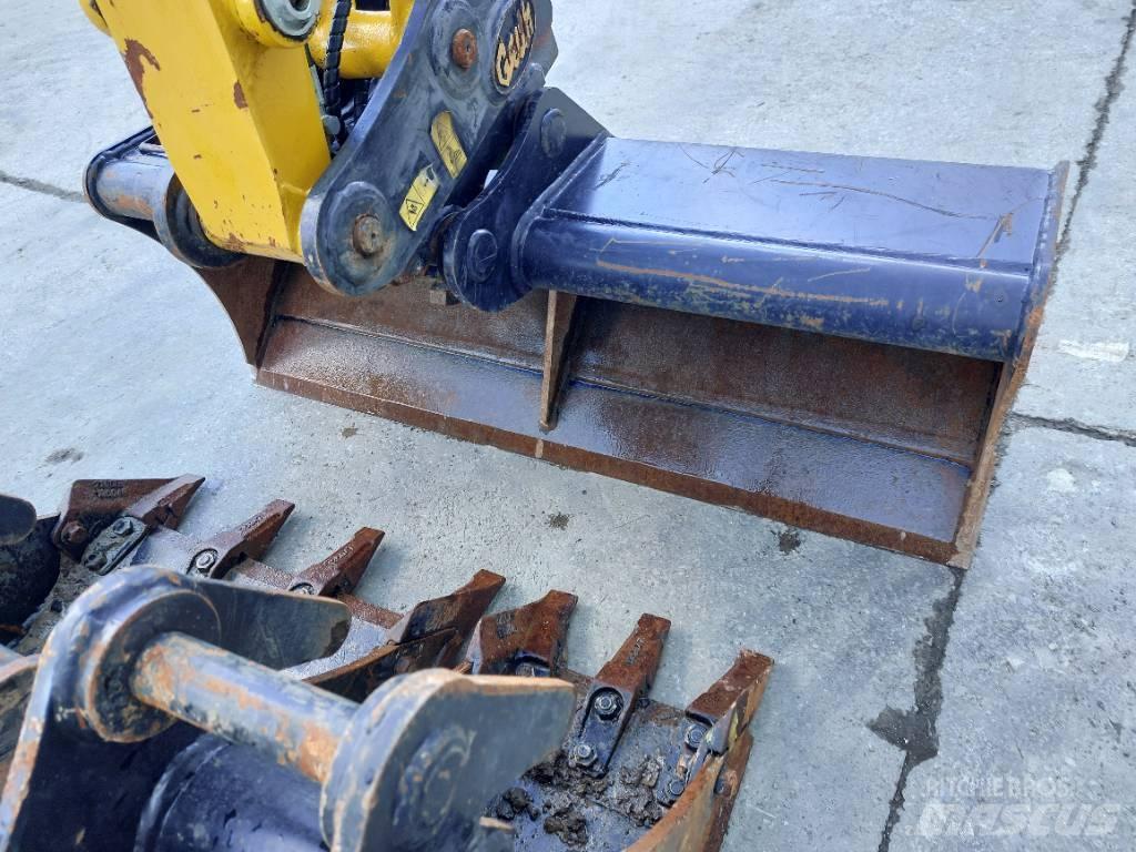 Komatsu PC26MR-5 Minigravemaskiner