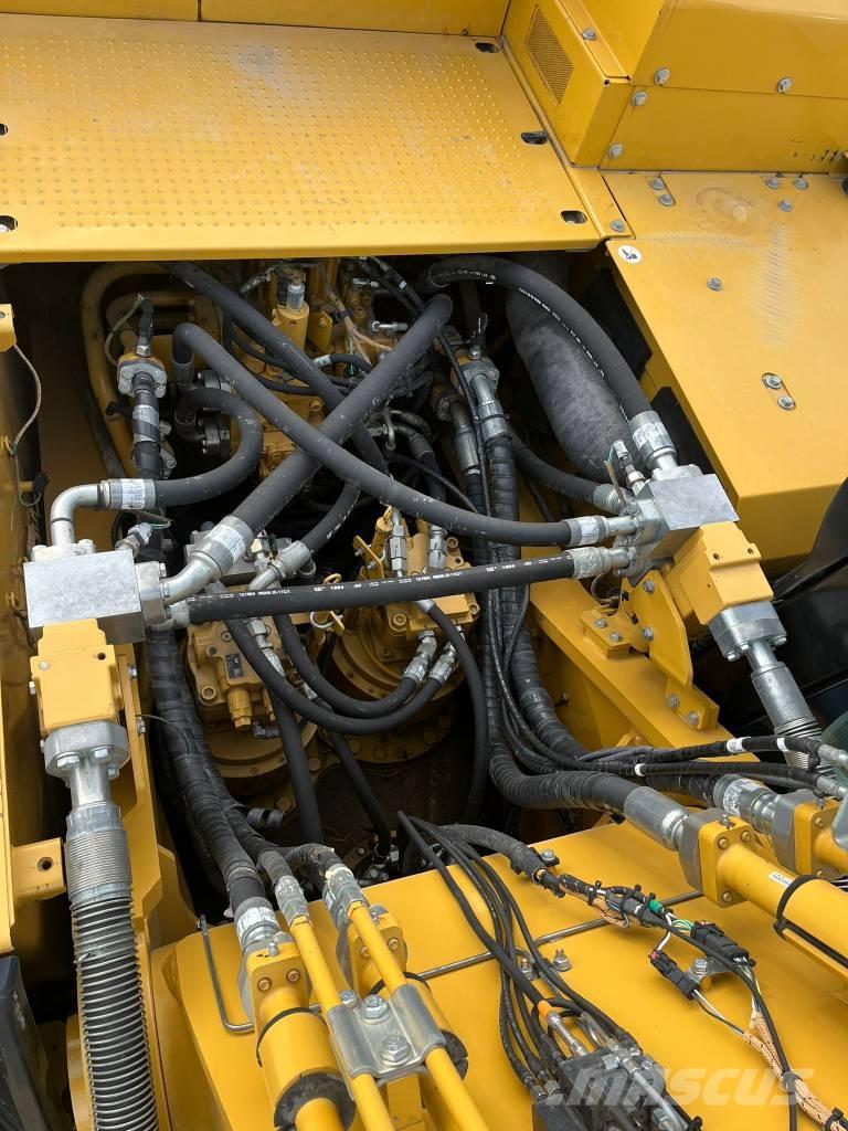 CAT 352-07A Gravemaskiner på larvebånd
