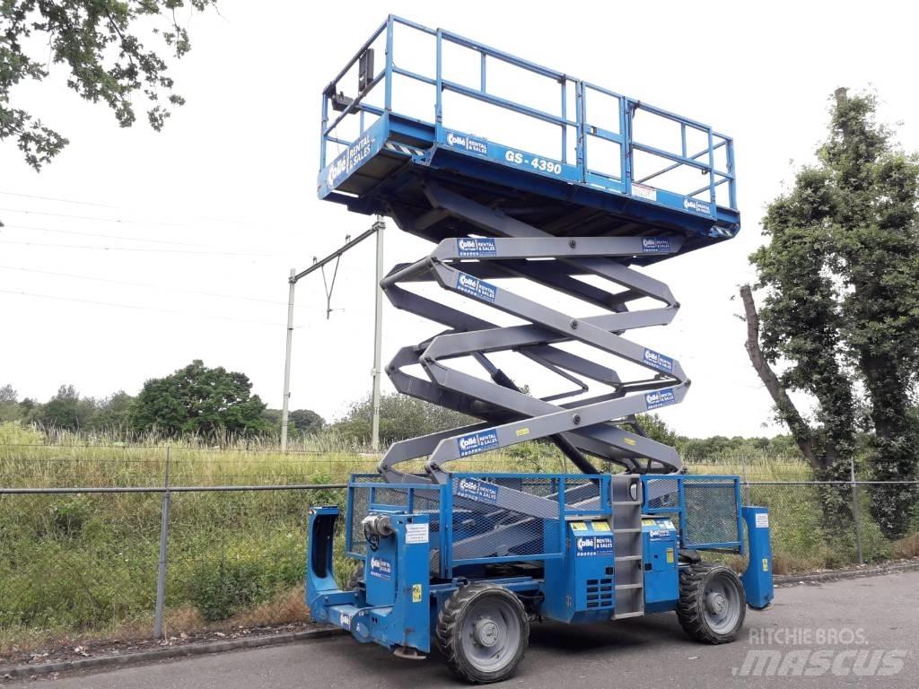 Genie GS 4390 RT Saxlifte