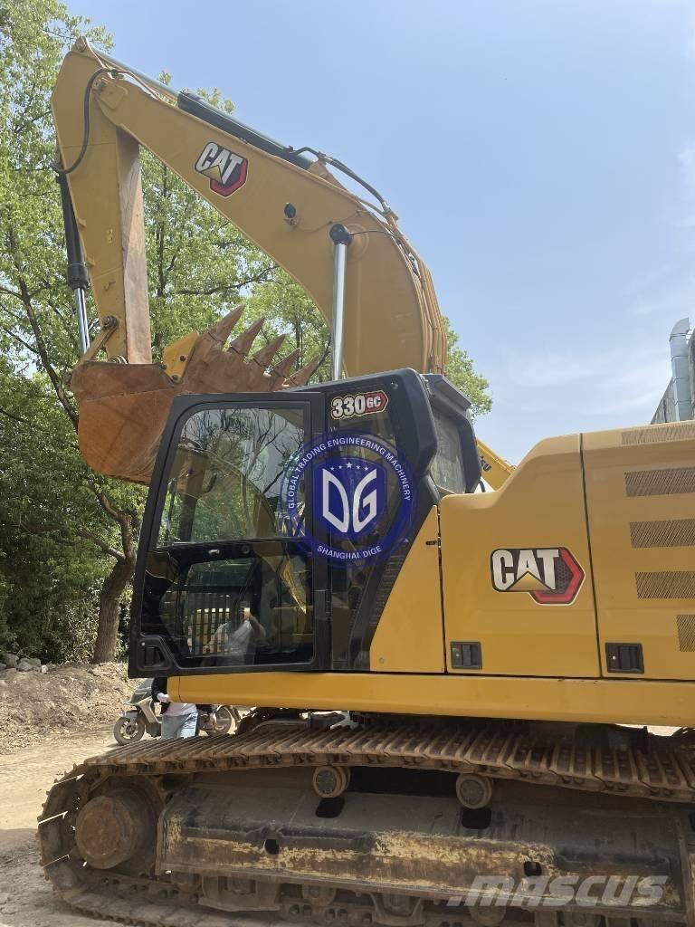 CAT 330 Midi-gravemaskiner 7t - 12t