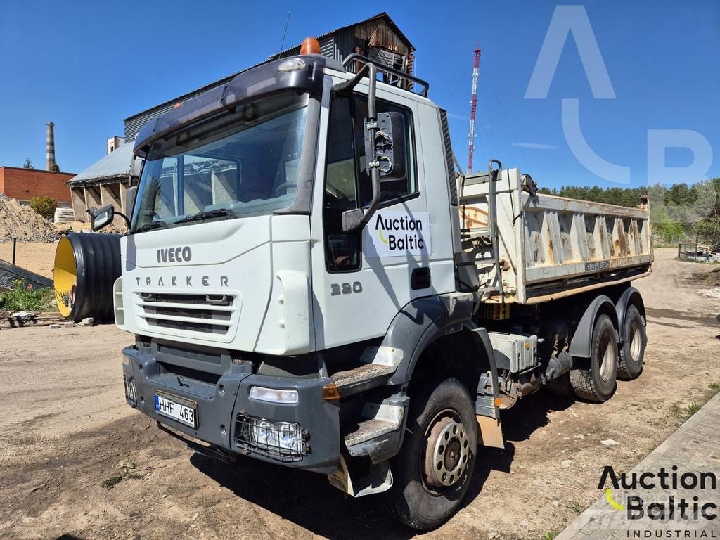 Iveco AD 260T Lastbiler med tip