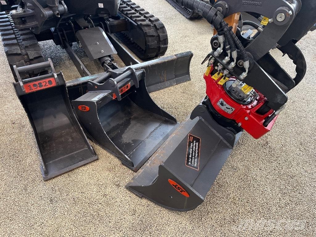 CASE CX 19 D Minigravemaskiner