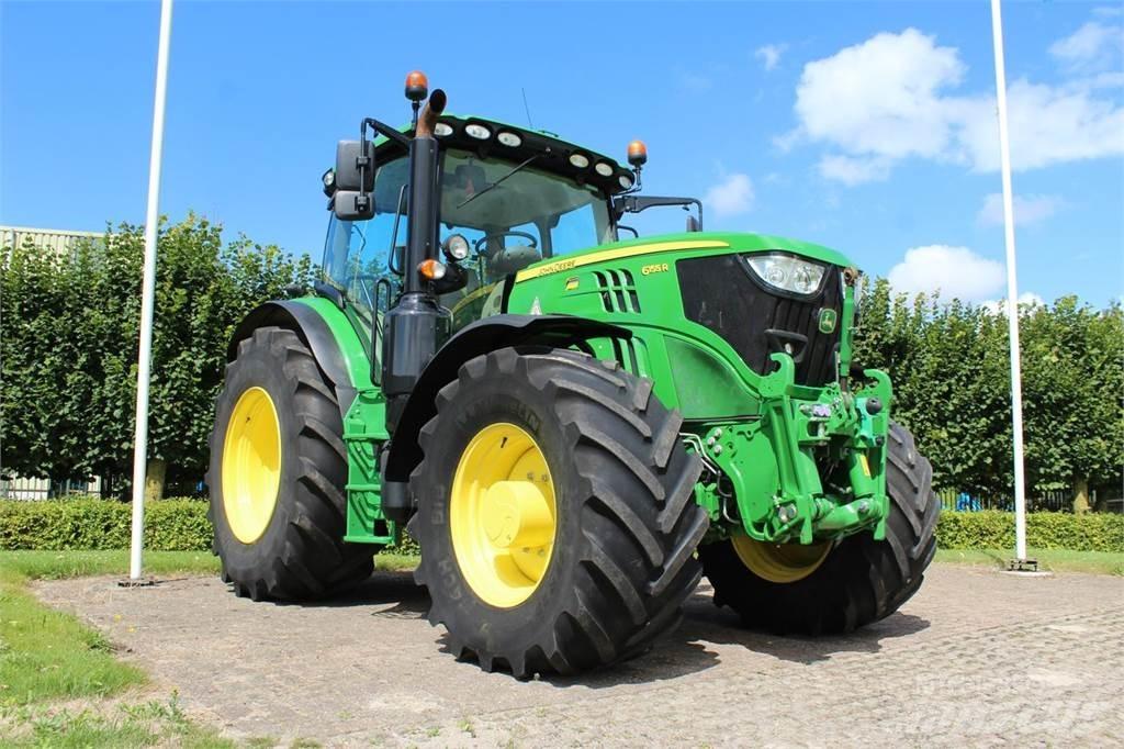 John Deere 6155R Traktorer