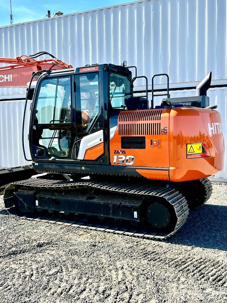 Hitachi ZX130-7 Gravemaskiner på larvebånd