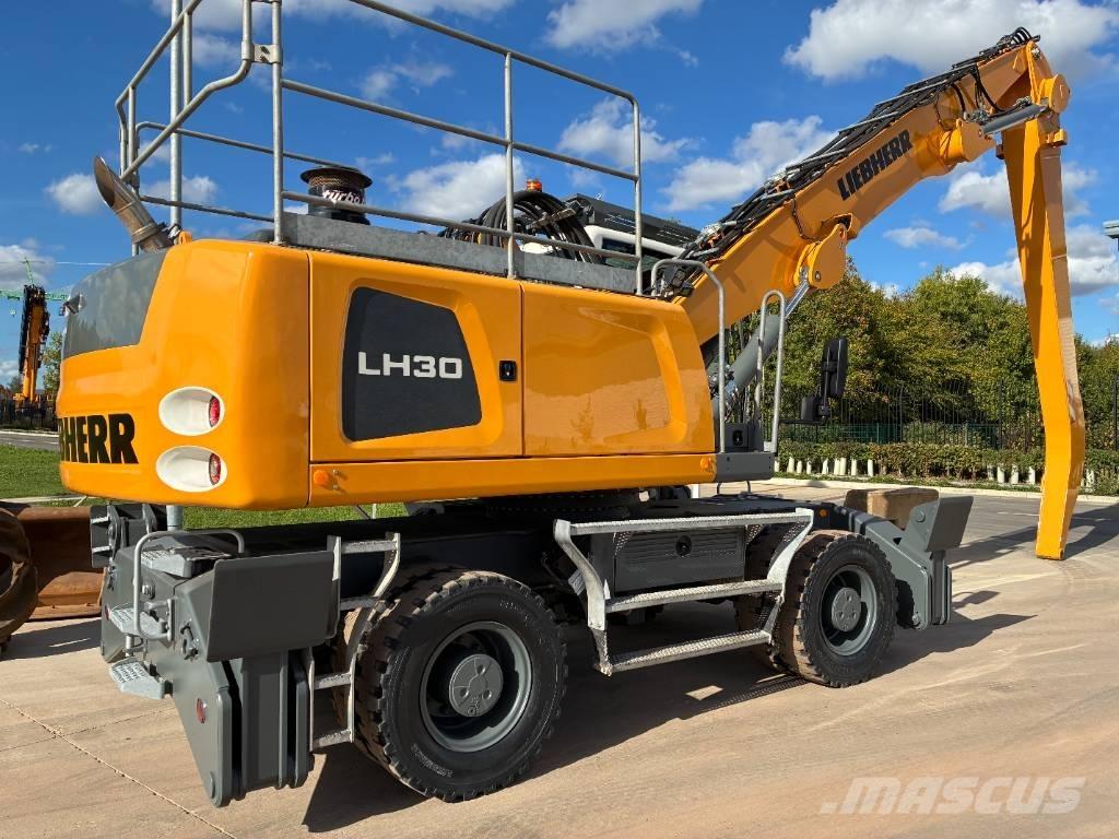 Liebherr LH 30 M Materialehåndteringsmaskiner