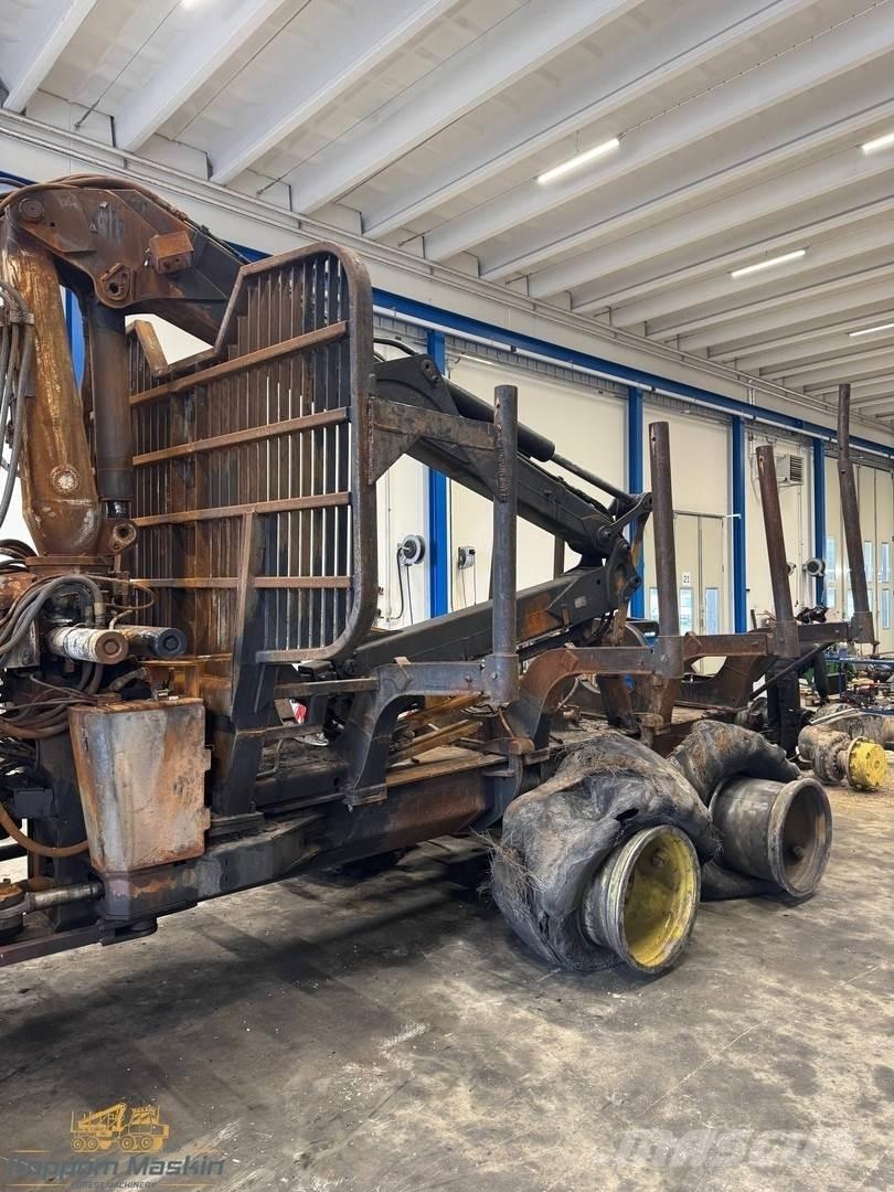 John Deere 1010E Udkørselsmaskiner