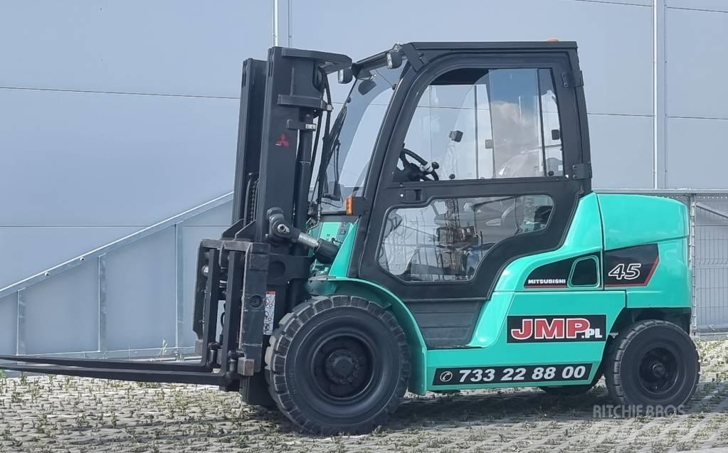 Mitsubishi FD45NT Diesel gaffeltrucks