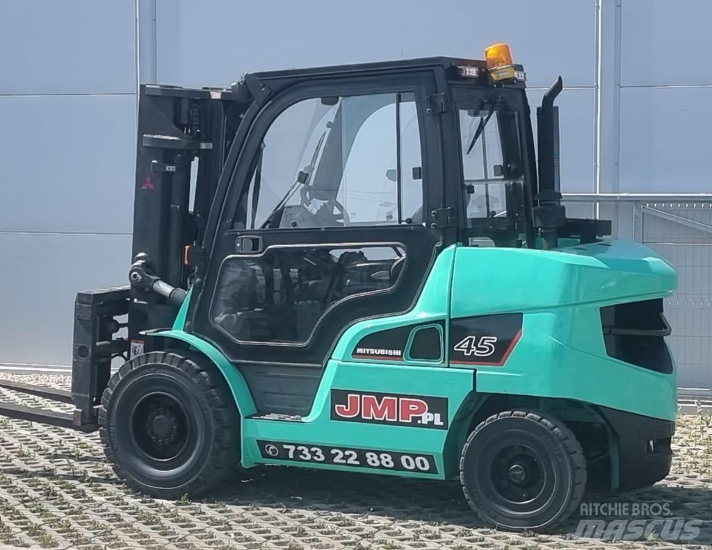 Mitsubishi FD45NT Diesel gaffeltrucks