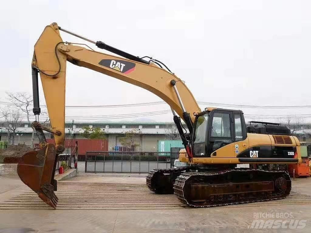 CAT 330 D Gravemaskiner på larvebånd