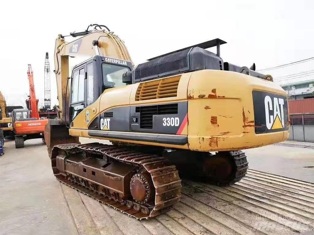 CAT 330 D Gravemaskiner på larvebånd