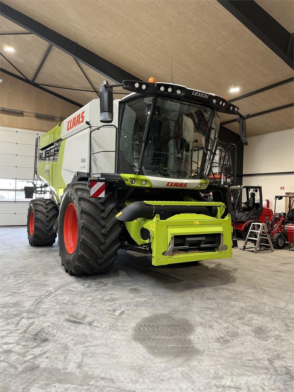 CLAAS Lexion 7700 Mejetærskere