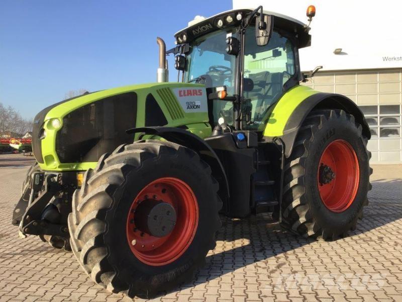 CLAAS AXION 920 Traktorer