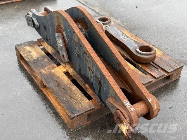CNH BUCKET LINK Skovle
