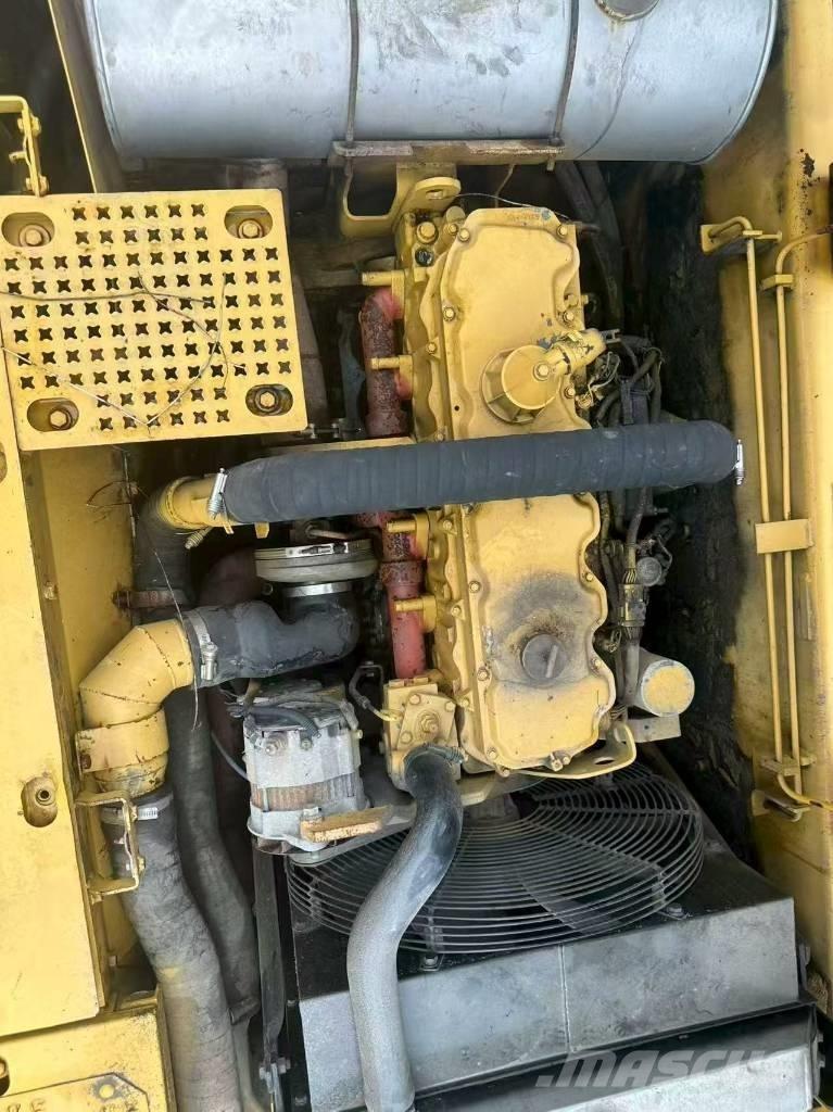 CAT 325 CL Gravemaskiner på larvebånd