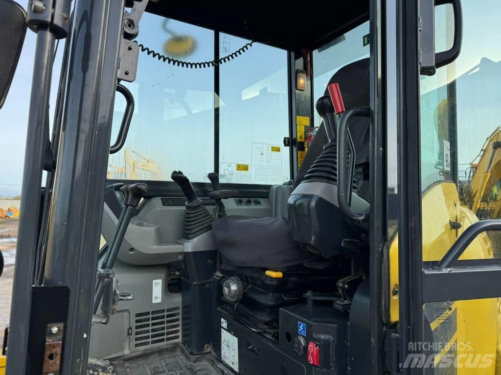 Komatsu PC80MR-5 Minigravemaskiner