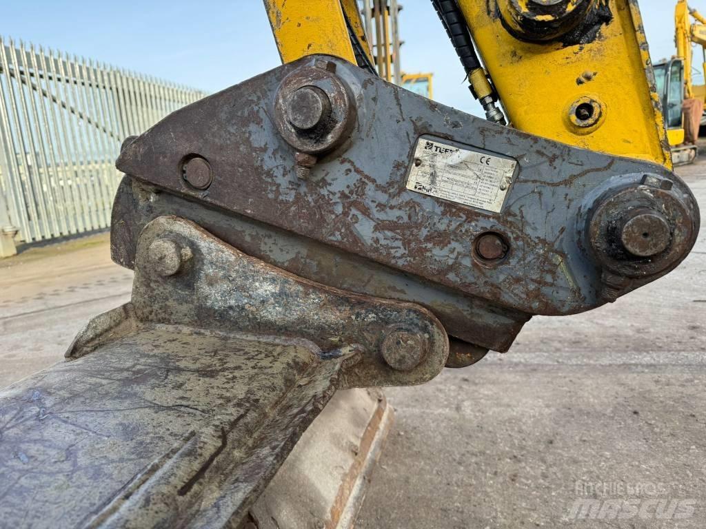 Komatsu PC80MR-5 Minigravemaskiner