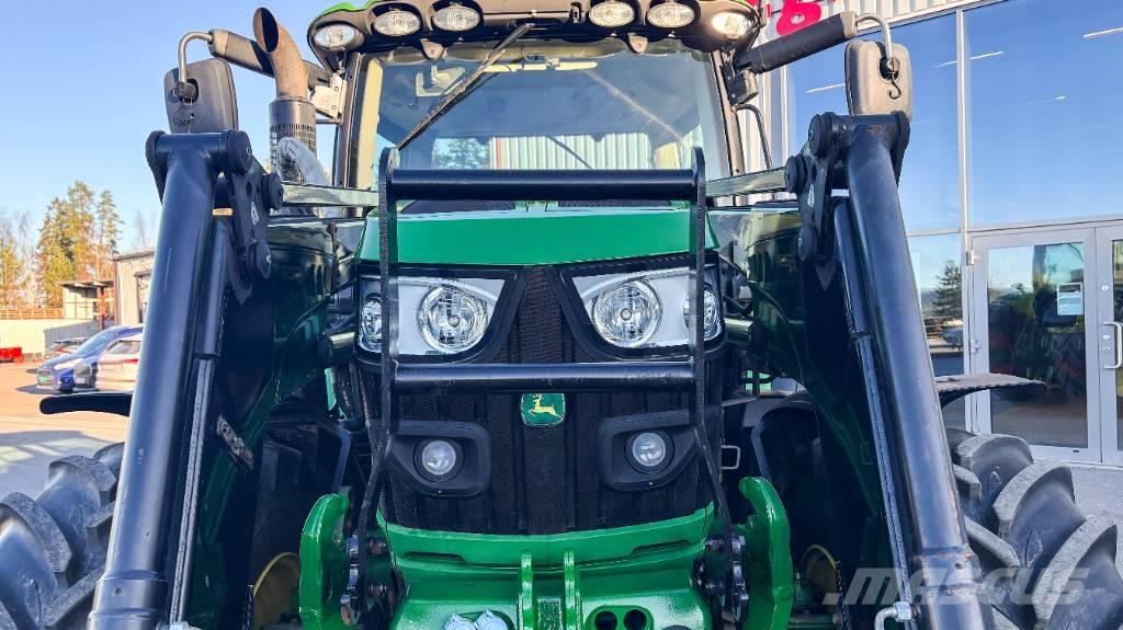 John Deere 6125 R Traktorer