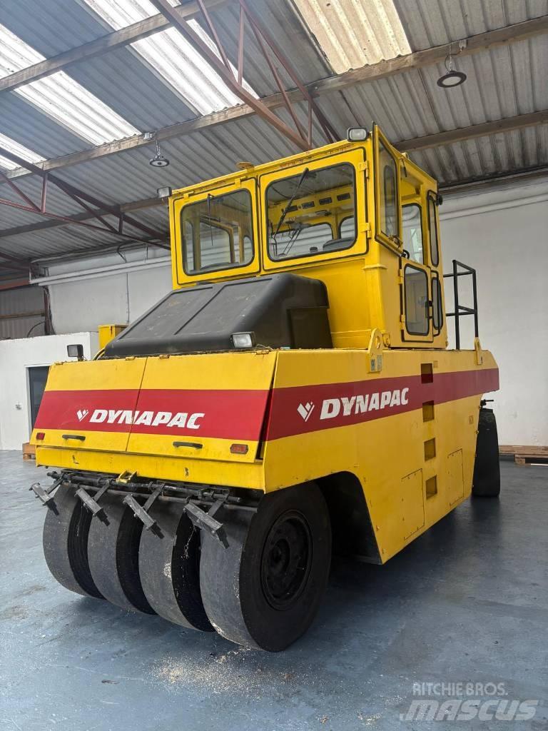 Dynapac CP 271 Tromle med luftdæk