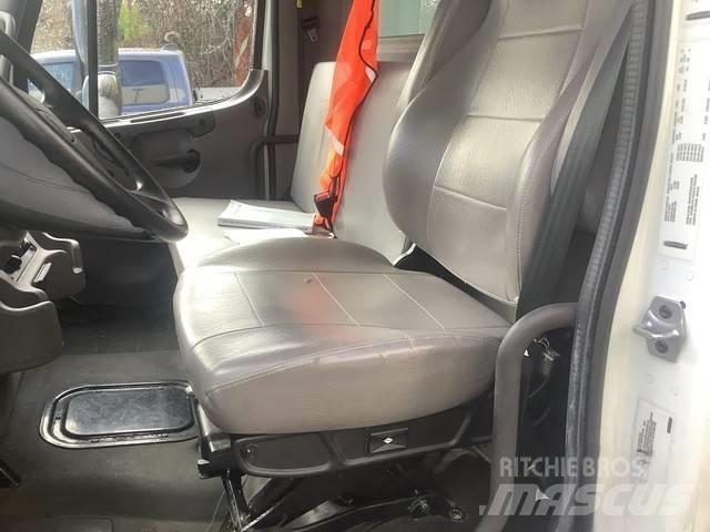 Freightliner M2 Fast kasse