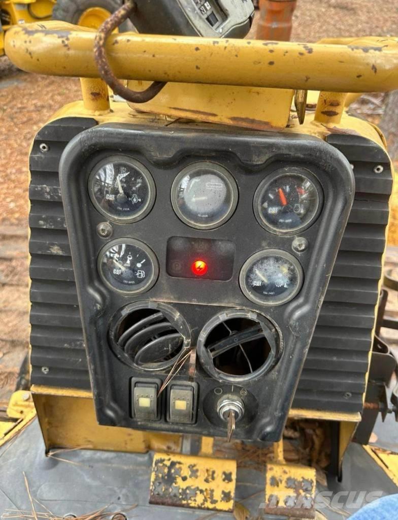 CAT D 3 G LGP Bulldozer på larvebånd