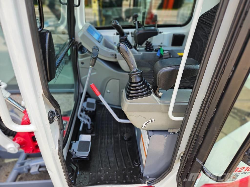 Takeuchi TB 216 Minigravemaskiner