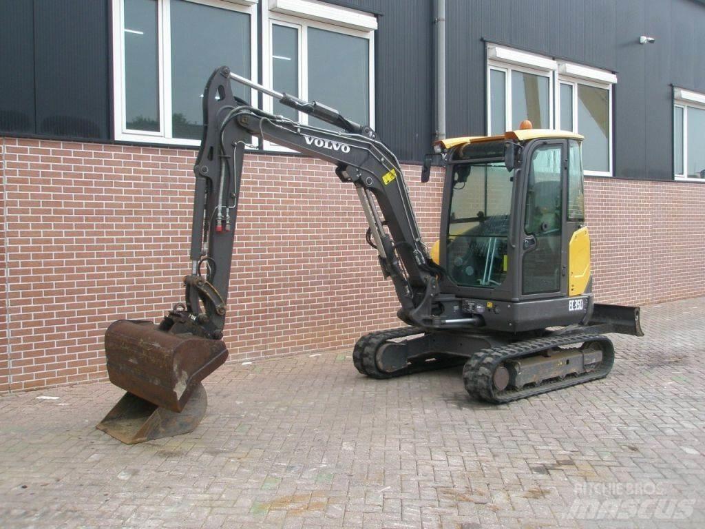 Volvo EC35D Minigravemaskiner