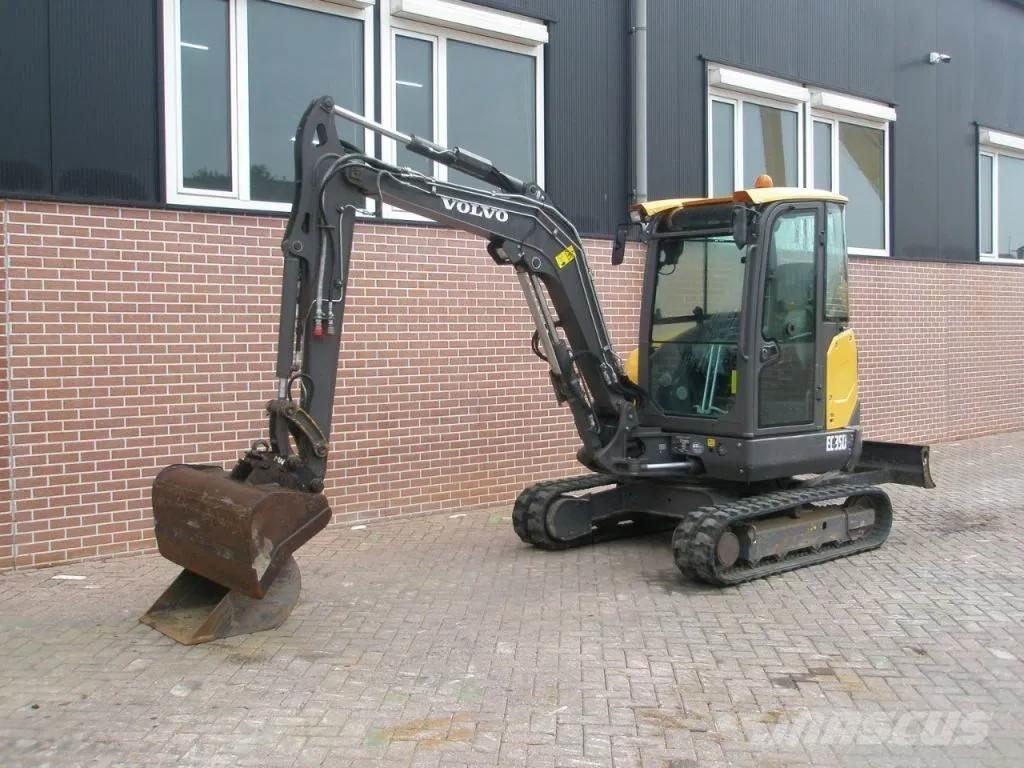 Volvo EC35D Minigravemaskiner