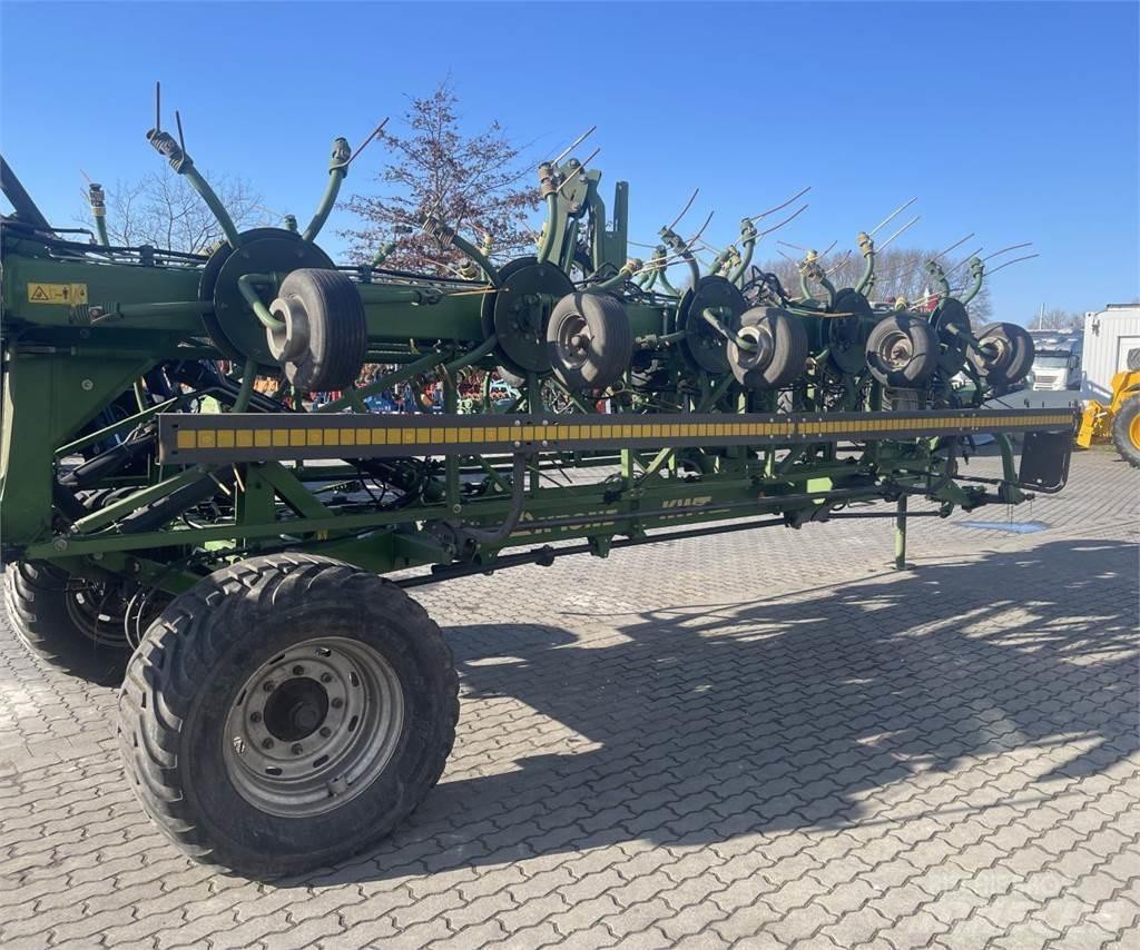Krone KWT 2000 River og høvendere