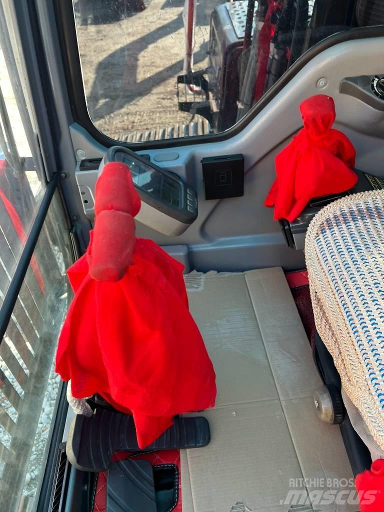Volvo EC240DL Gravemaskiner på larvebånd