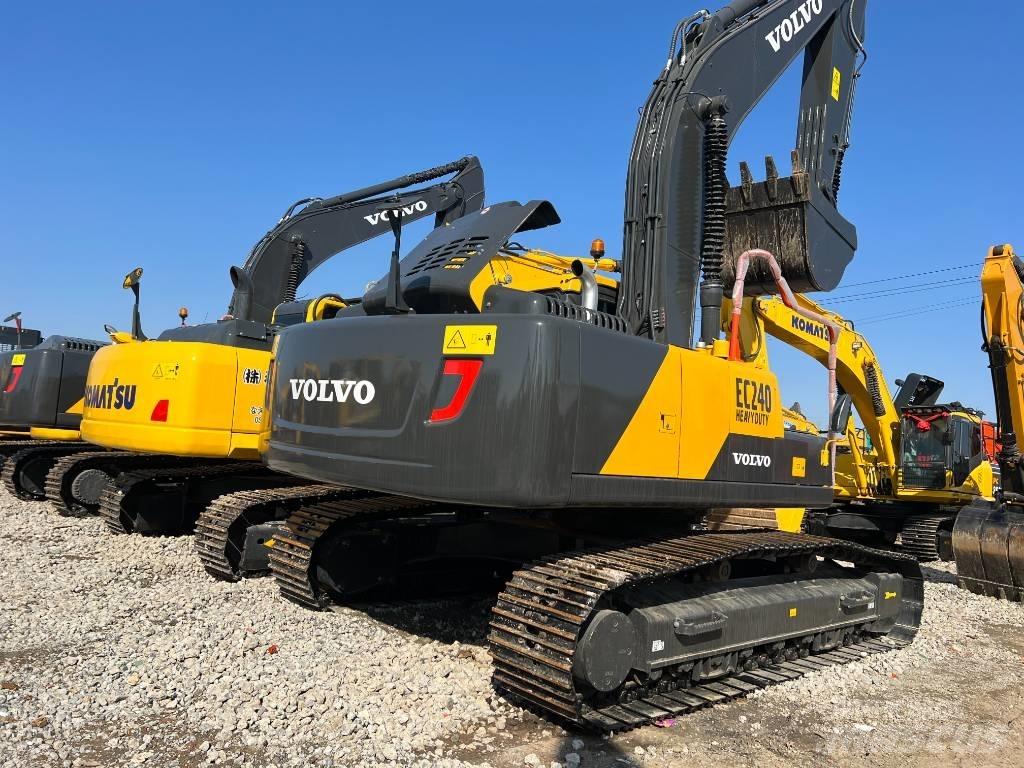 Volvo EC240DL Gravemaskiner på larvebånd