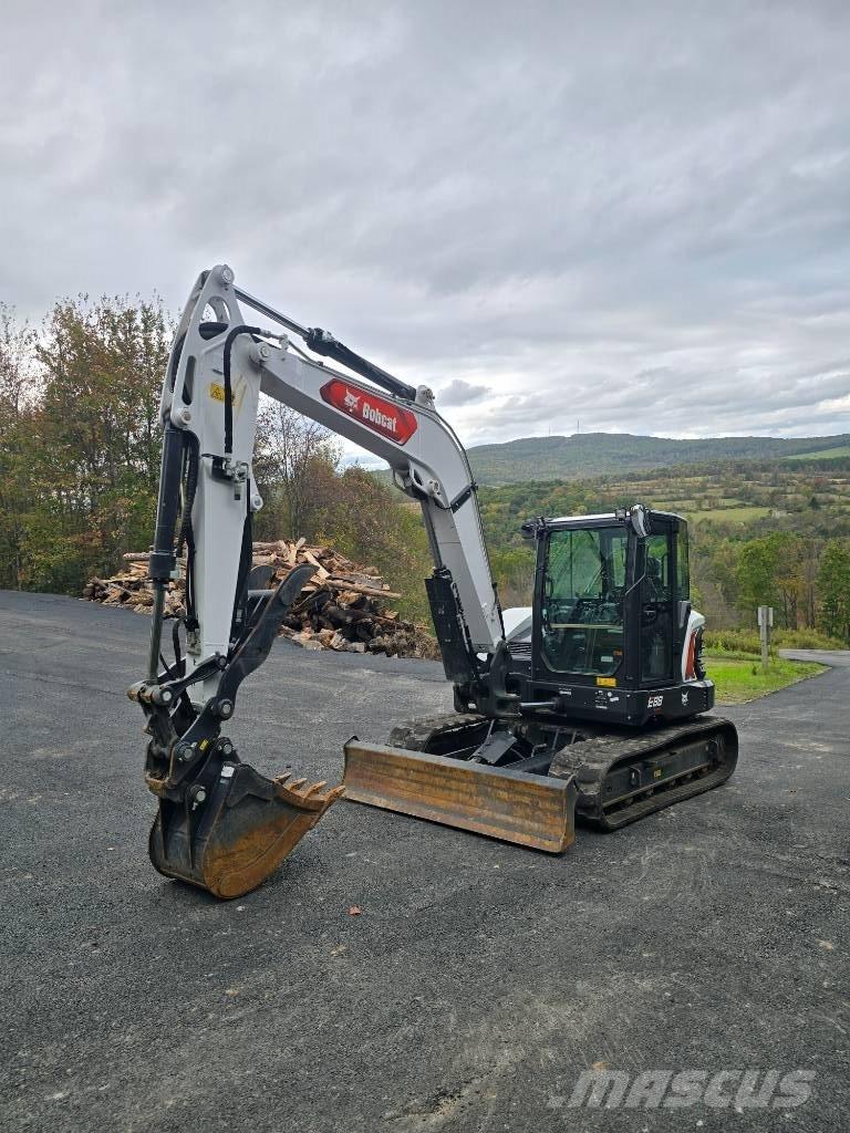 Bobcat E 88 R2 Gravemaskiner på larvebånd