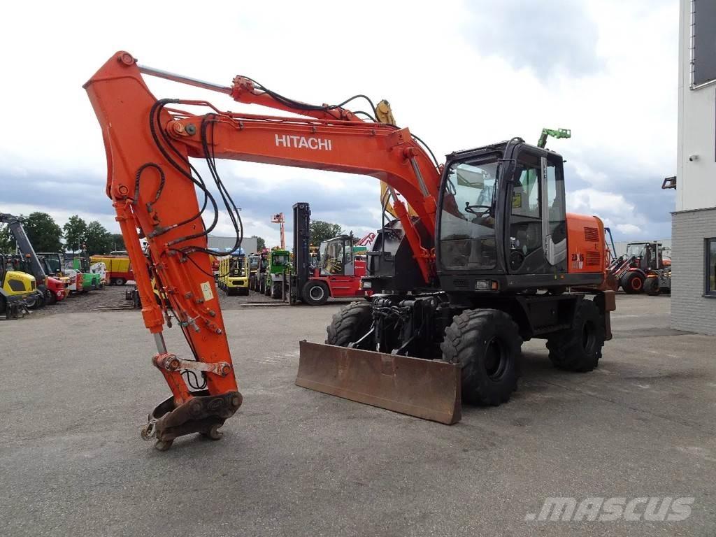 Hitachi ZX140W-3 Gravemaskiner på hjul