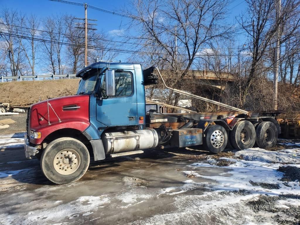 Volvo VHD84F Demonterbare/wirehejs lastbiler